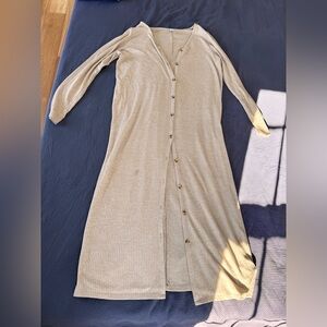 Old Navy Light Tan Ribbed Sweater